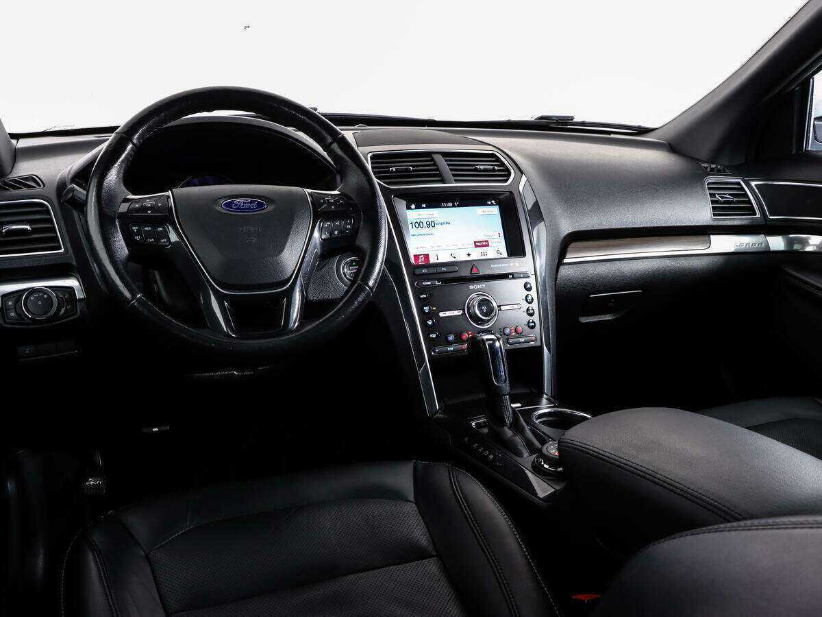 Купить Ford Explorer, 2017, 79 489 км.. Фото: #10