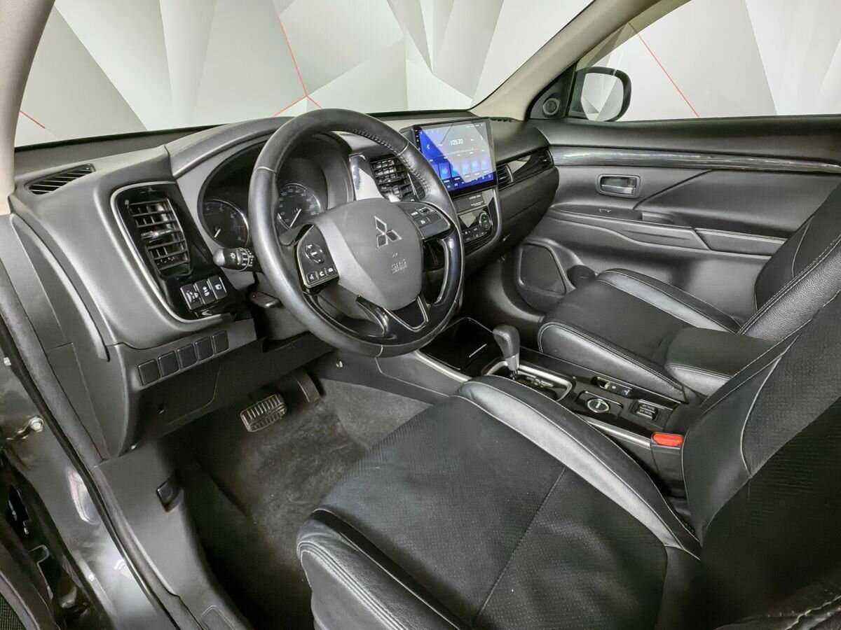 Купить Mitsubishi Outlander, 2017, 147 097 км.. Фото: #13
