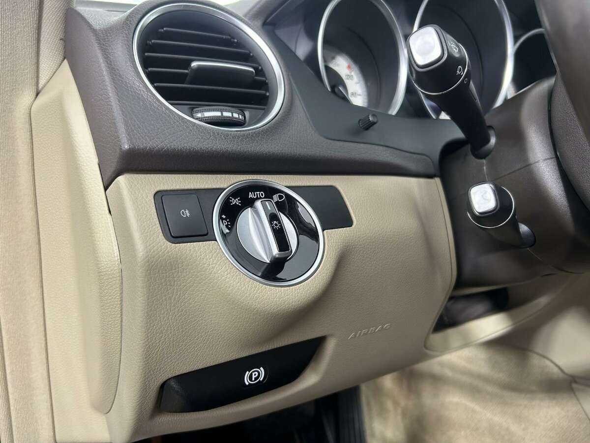 Купить Мерседес-Бенц Ц-Класс, 2013, 129 725 км.. Фото: #7