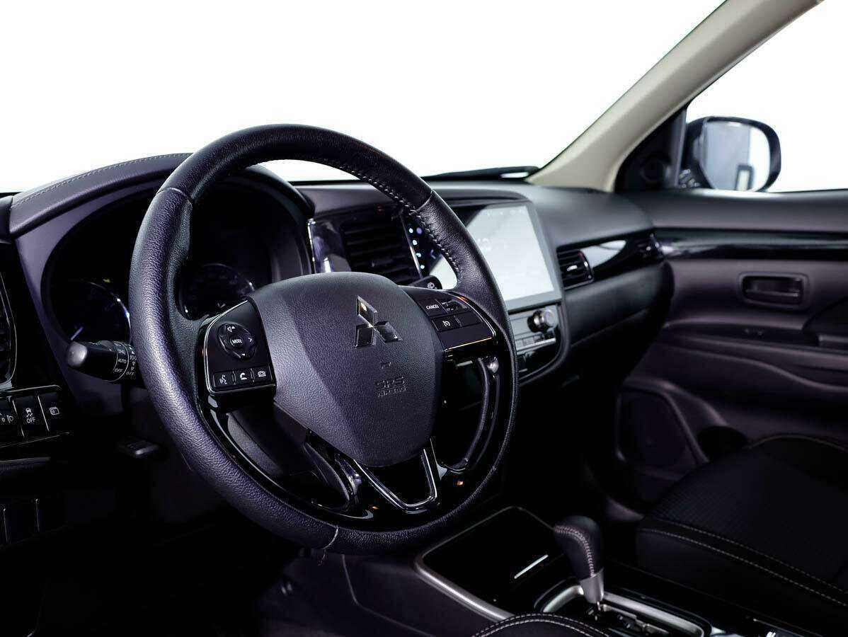 Купить Mitsubishi Outlander, 2021, 55 250 км.. Фото: #10