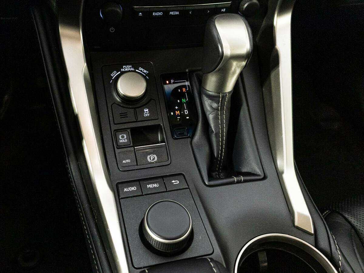 Купить Lexus NX, 2015, 194 368 км.. Фото: #18