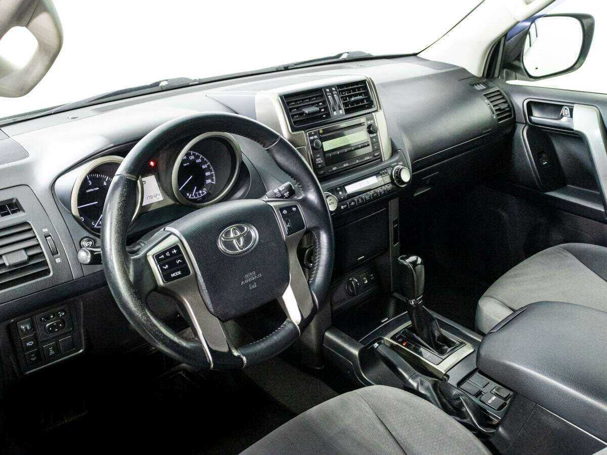 Купить Toyota Land Cruiser Prado, 2012, 175 423 км.. Фото: #9