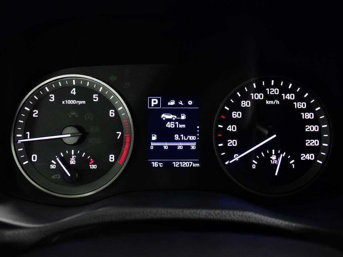 Купить Hyundai Tucson, 2017, 120 750 км.. Фото: #9