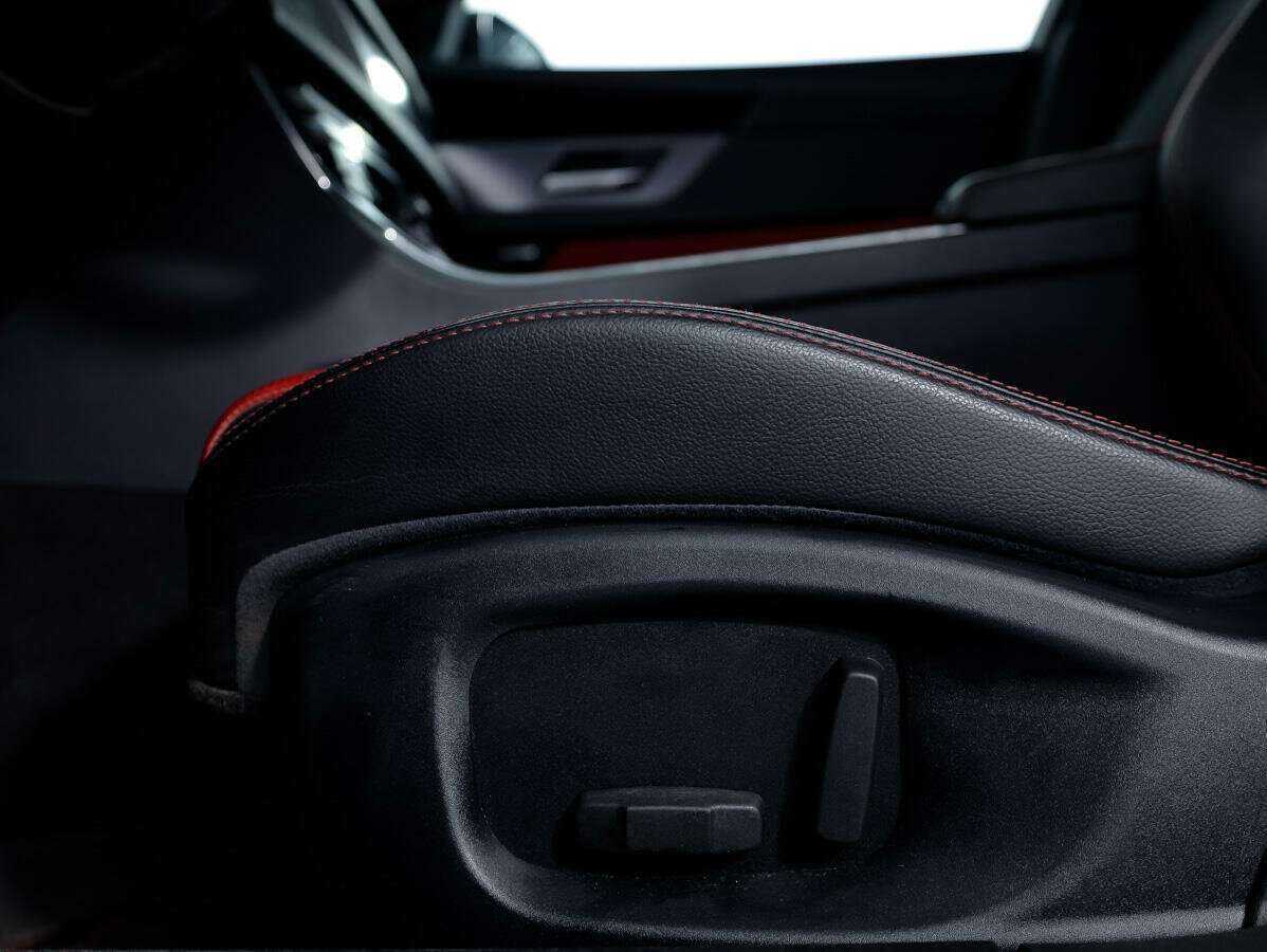 Купить Jaguar XF, 2017, 137 375 км.. Фото: #26