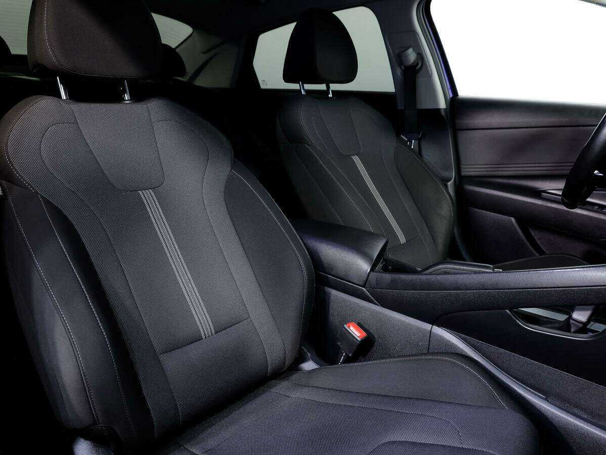Купить Hyundai Elantra, 2021, 74 533 км.. Фото: #13