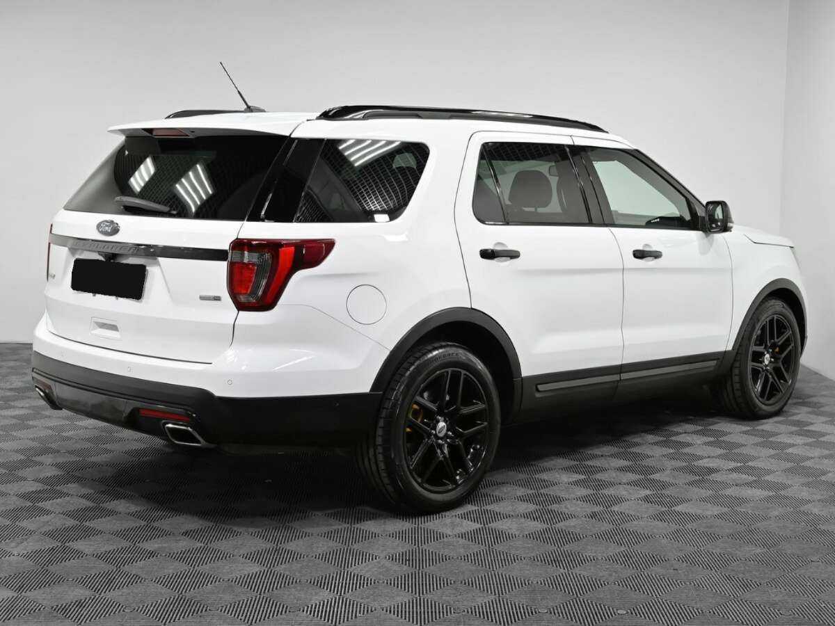 Купить Ford Explorer, 2015, 128 000 км.. Фото: #1