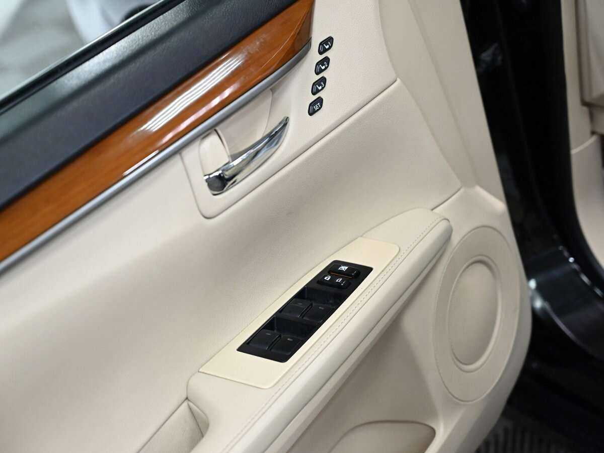 Купить Lexus ES, 2012, 152 000 км.. Фото: #15