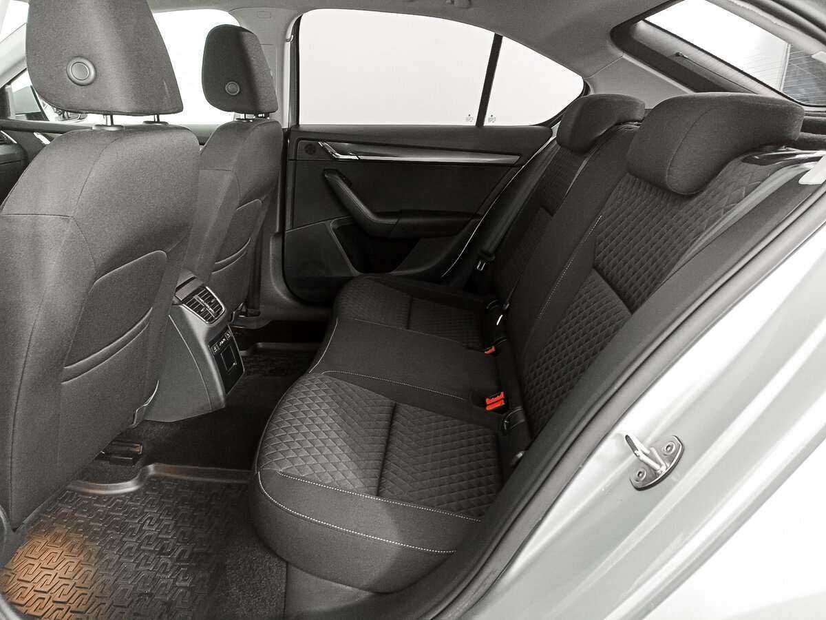 Купить Шкода Октавия, 2018, 86 150 км.. Фото: #9