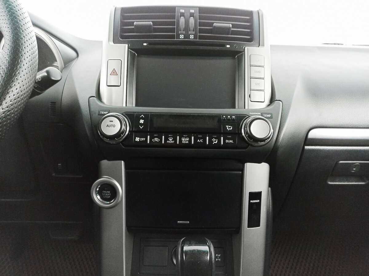 Купить Toyota Land Cruiser Prado, 2012, 168 907 км.. Фото: #10