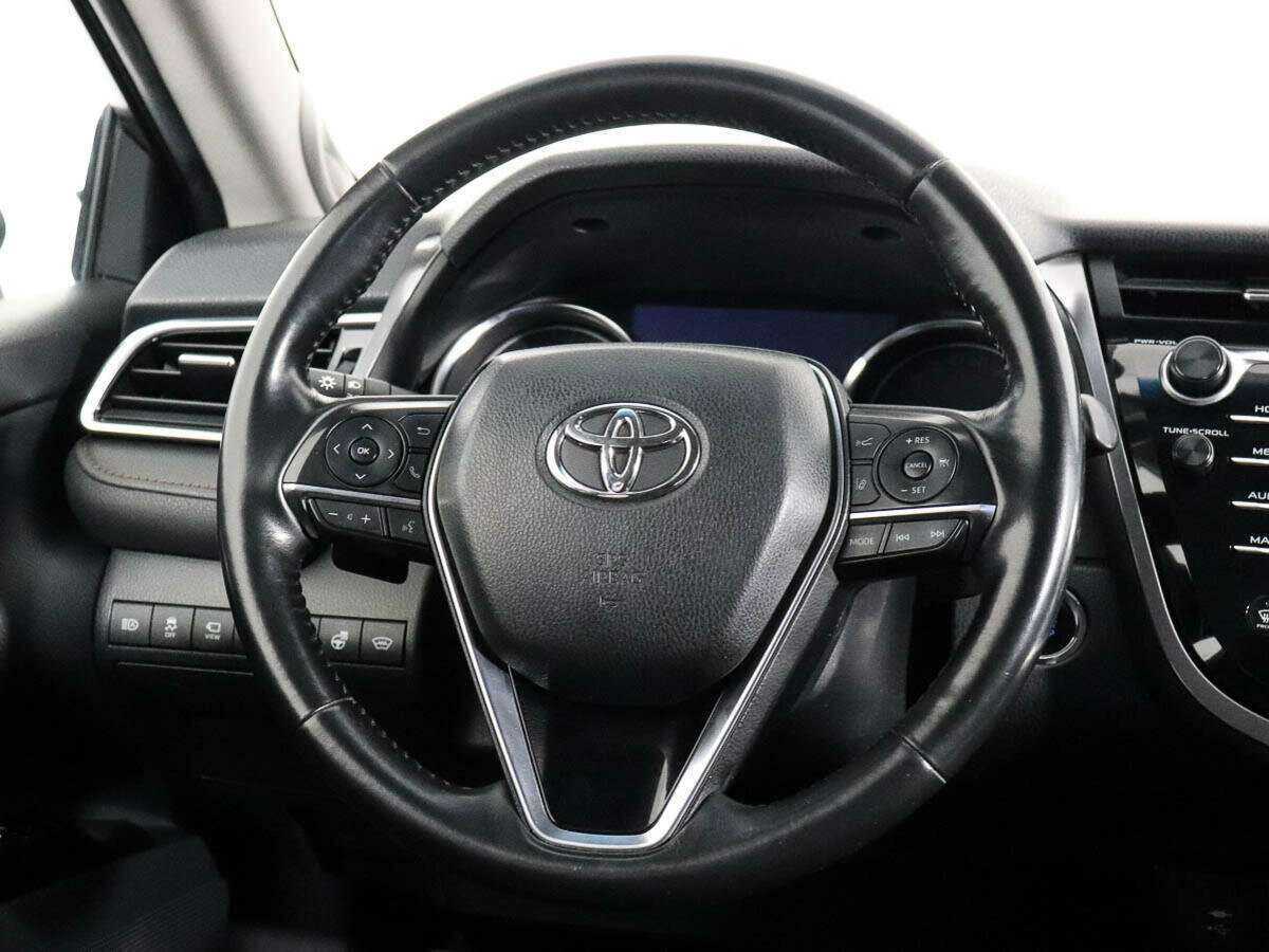 Купить Toyota Camry, 2018, 158 703 км.. Фото: #12