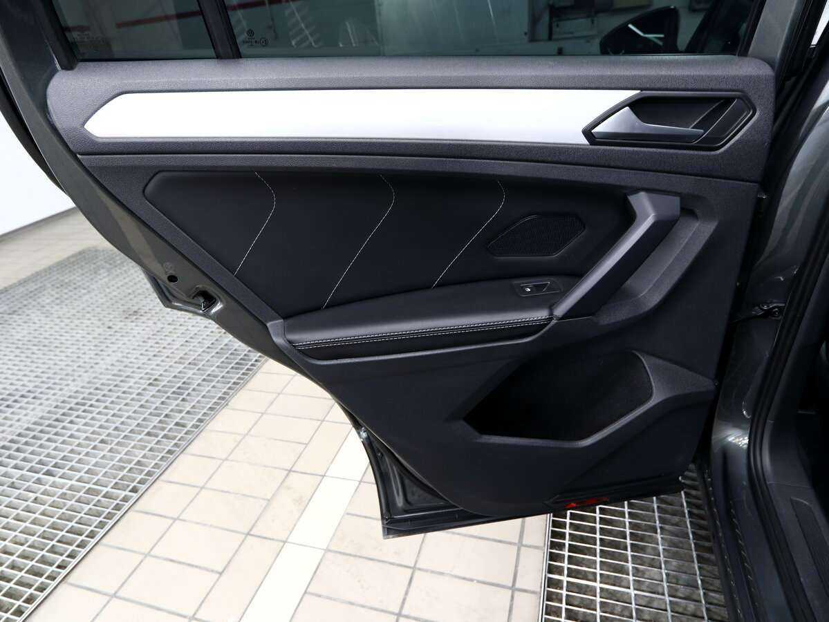 Купить Volkswagen Tiguan, 2021, 118 000 км.. Фото: #13
