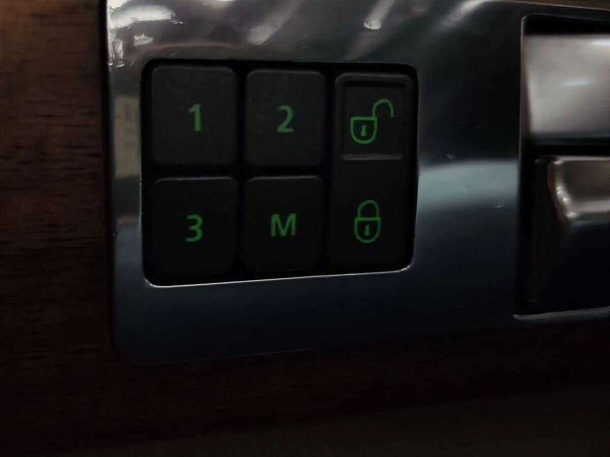 Купить Land Rover Discovery, 2014, 184 000 км.. Фото: #18