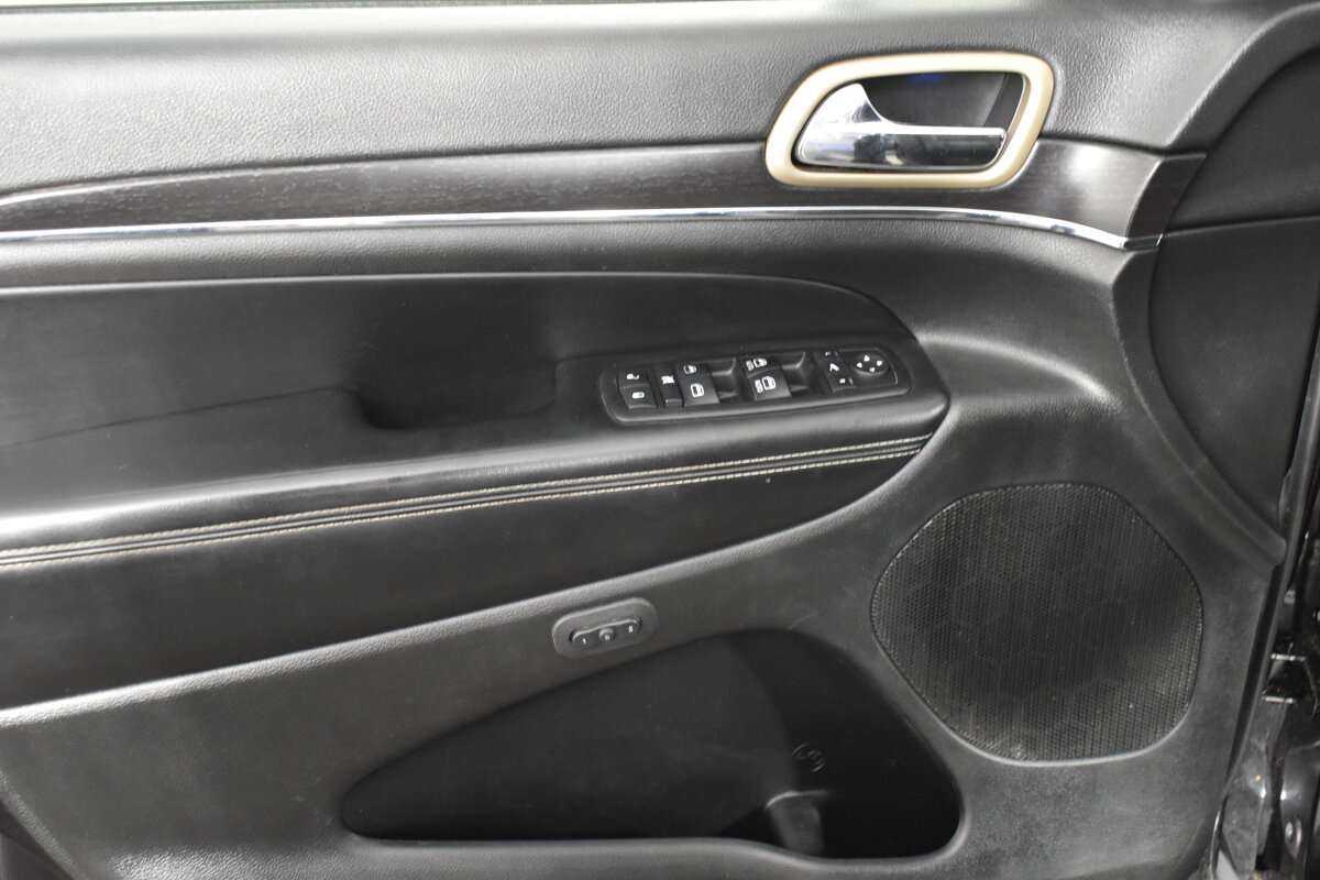Купить Jeep Grand Cherokee, 2014, 299 803 км.. Фото: #22