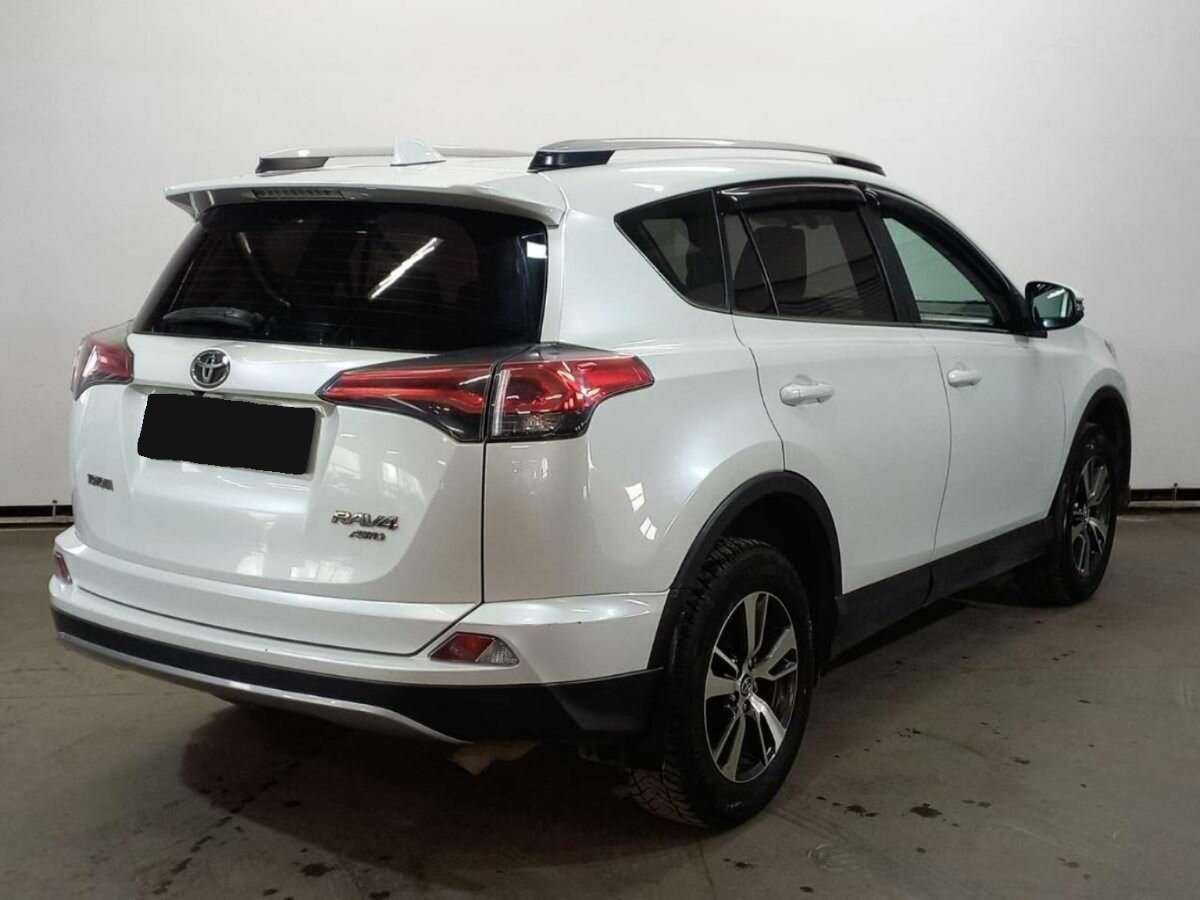 Купить Toyota RAV4, 2018, 95 472 км.. Фото: #4