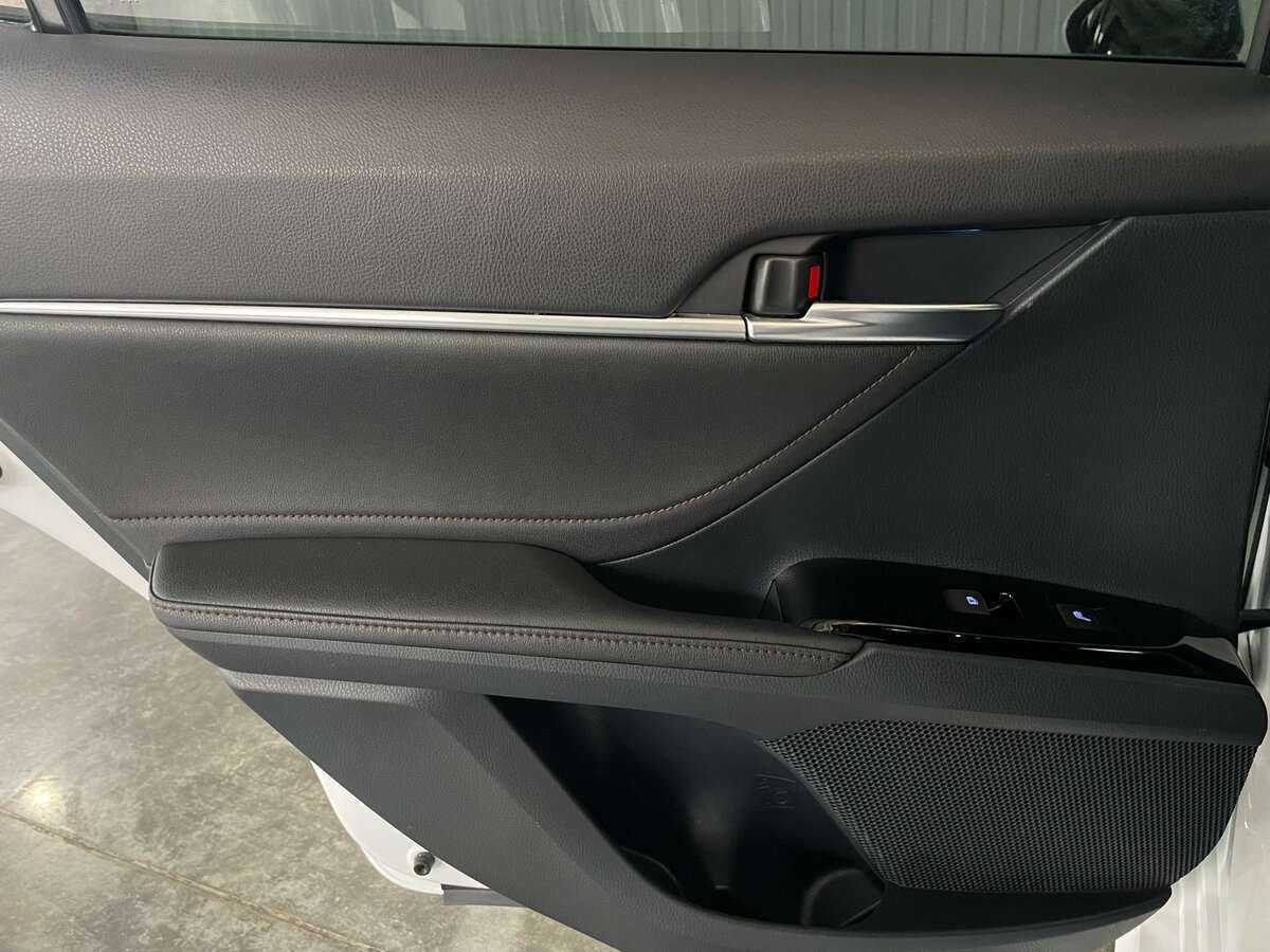 Купить Toyota Camry, 2018, 120 727 км.. Фото: #22