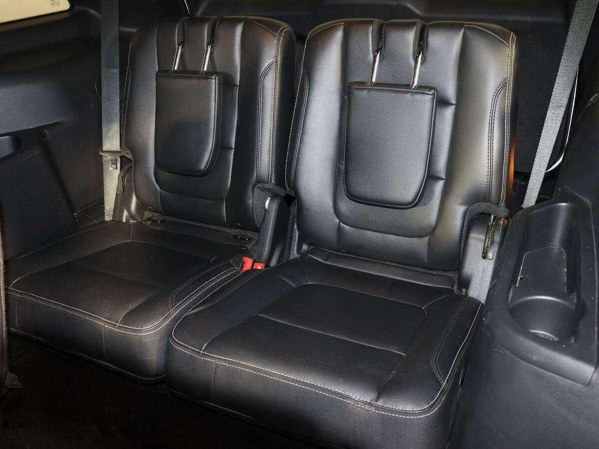 Купить Ford Explorer, 2016, 128 003 км.. Фото: #8