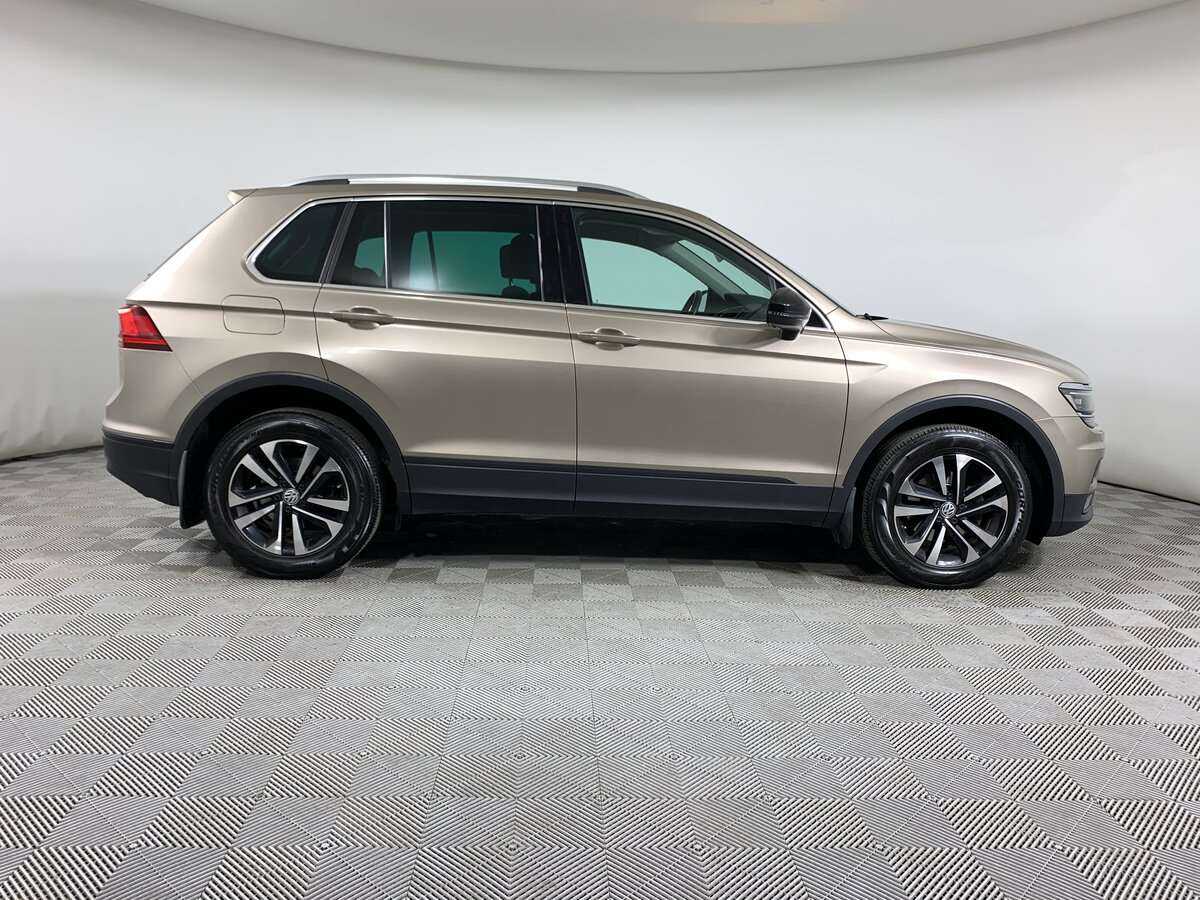 Купить Volkswagen Tiguan, 2020, 120 500 км.. Фото: #3