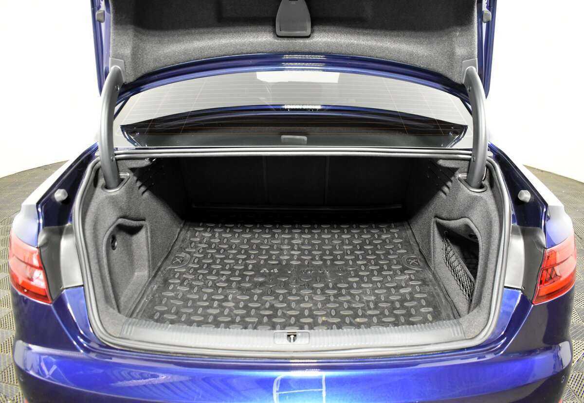 Купить Ауди А4, 2018, 83 564 км.. Фото: #7