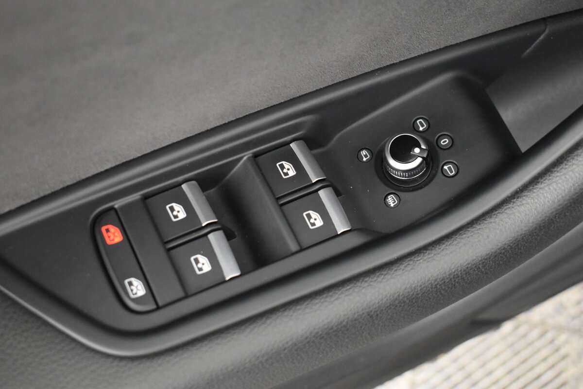 Купить Ауди А4, 2018, 83 564 км.. Фото: #10