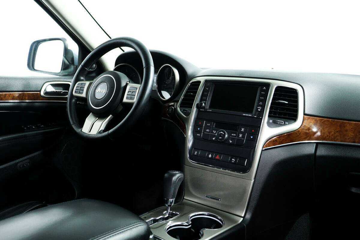 Купить Jeep Grand Cherokee, 2013, 162 390 км.. Фото: #8