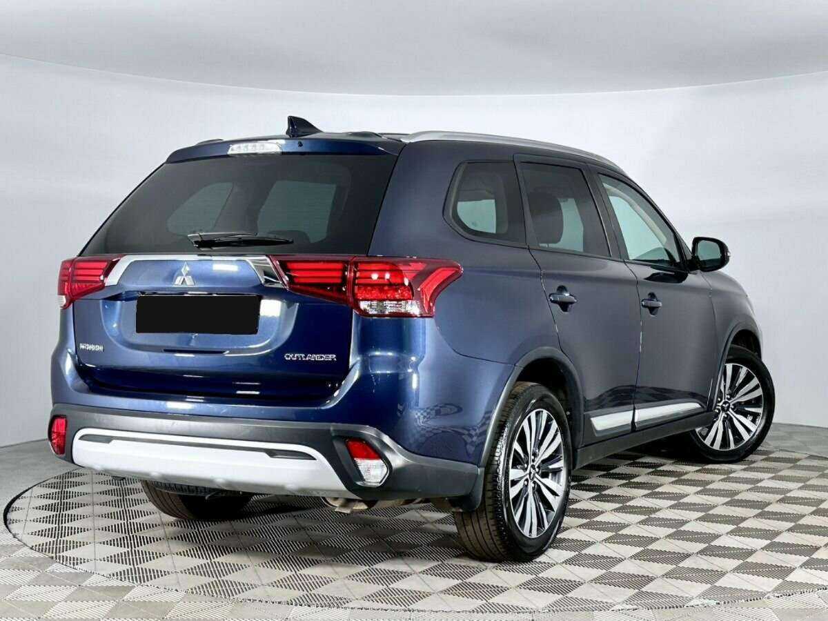 Купить Mitsubishi Outlander, 2019, 142 971 км.. Фото: #1