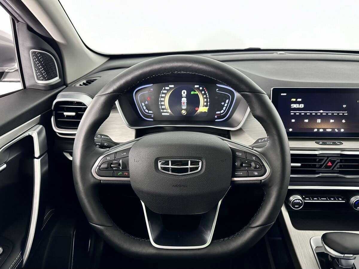 Купить Geely Coolray, 2023, 12 303 км.. Фото: #9