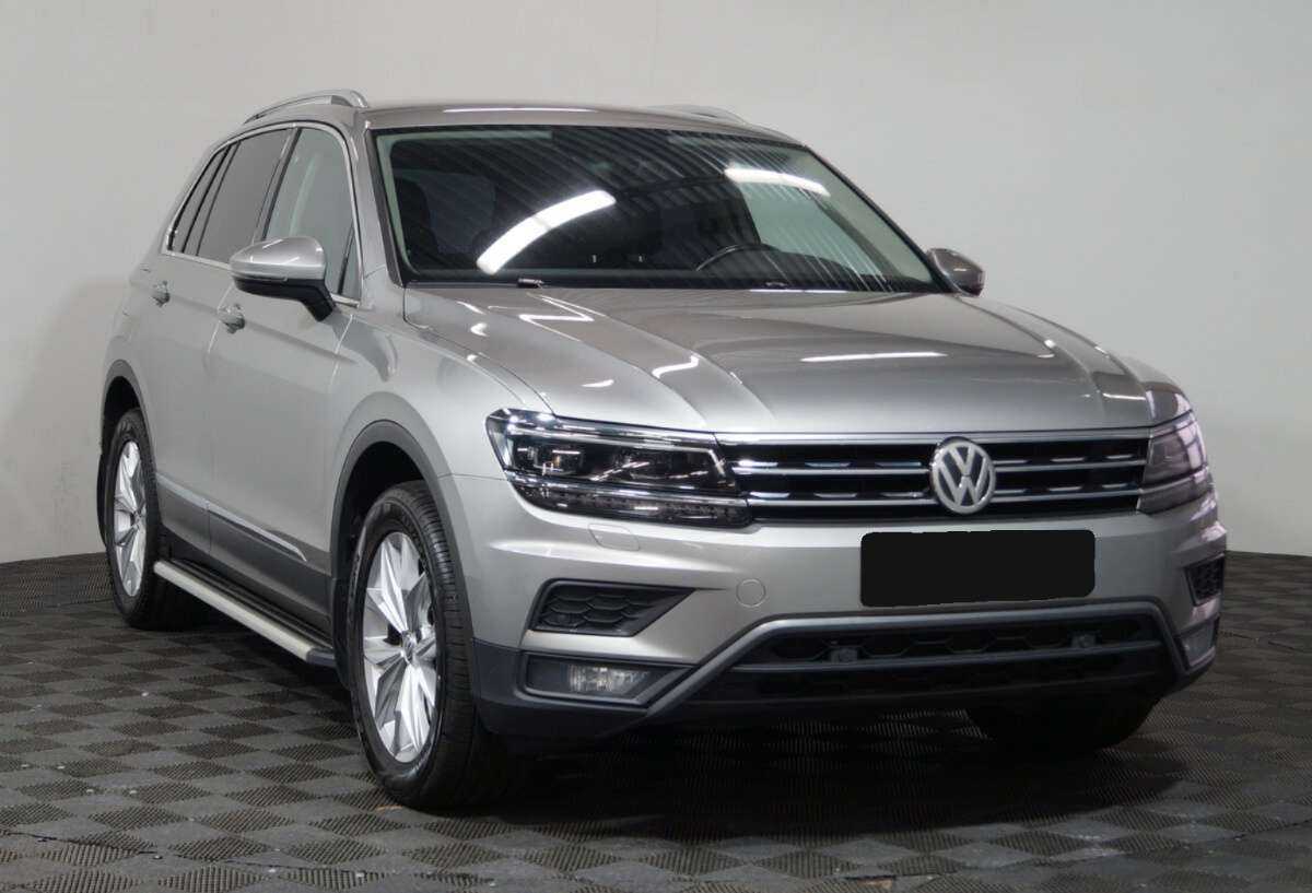 Купить Volkswagen Tiguan, 2018, 148 600 км.. Фото: #1