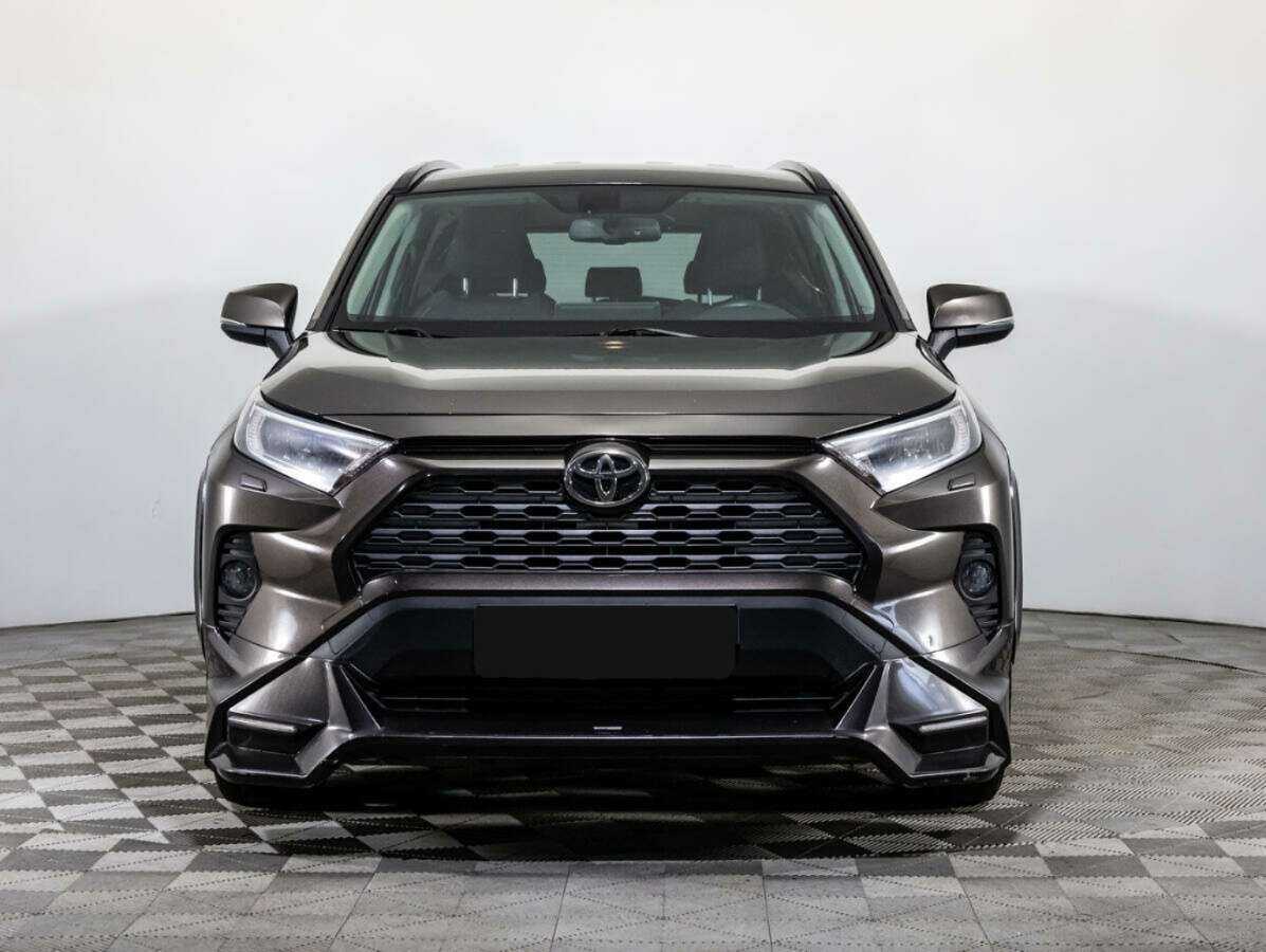 Купить Toyota RAV4, 2021, 96 678 км.. Фото: #1