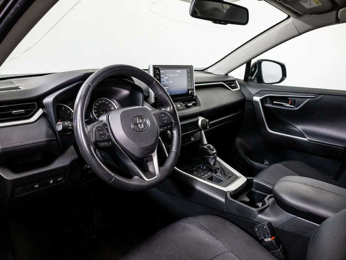 Купить Toyota RAV4, 2021, 96 678 км.. Фото: #7