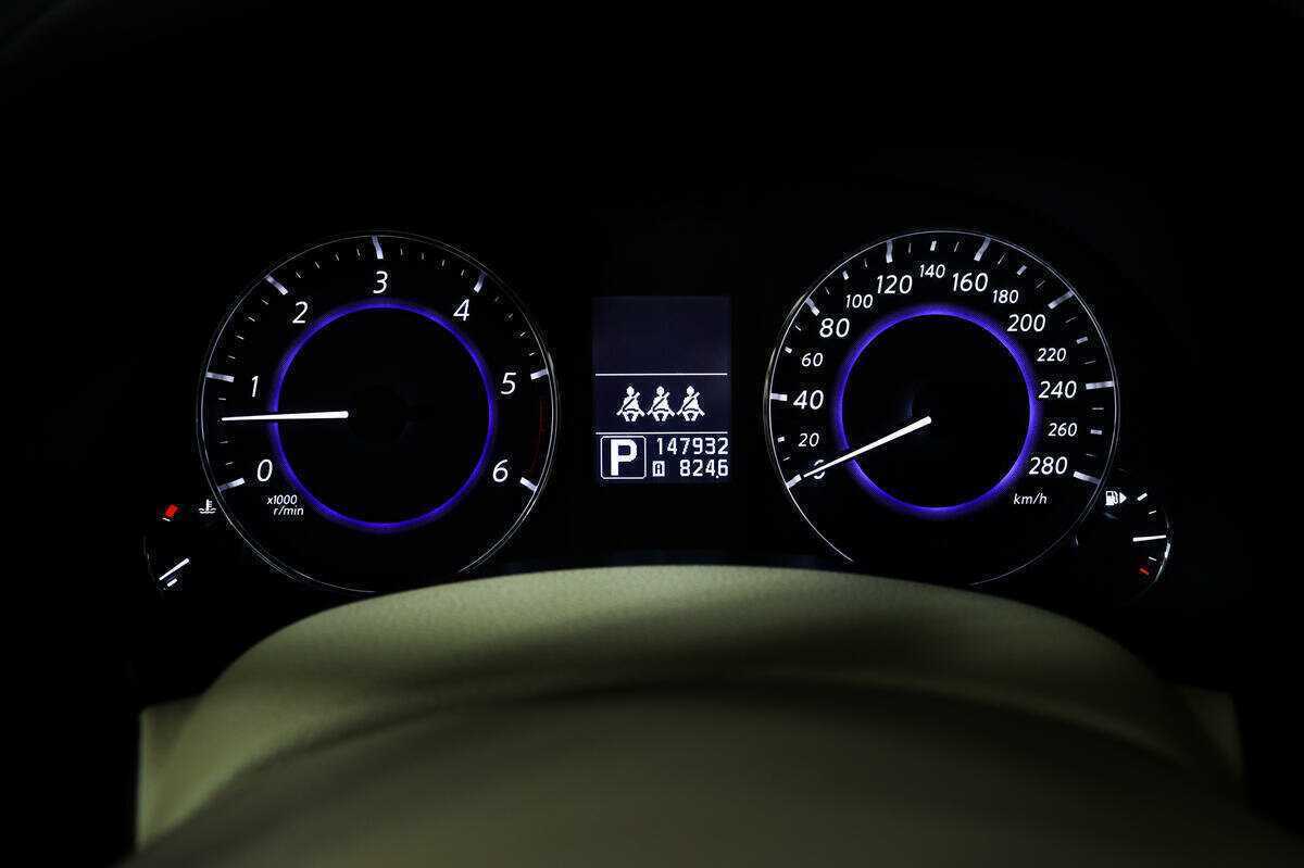 Купить Infiniti FX, 2012, 147 921 км.. Фото: #9