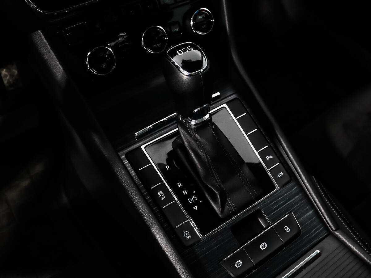 Купить Skoda Superb, 2019, 196 650 км.. Фото: #11