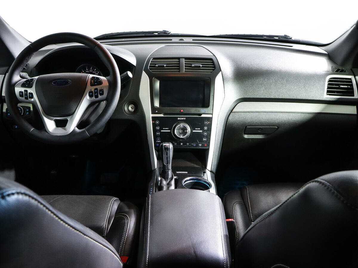 Купить Ford Explorer, 2014, 167 346 км.. Фото: #10
