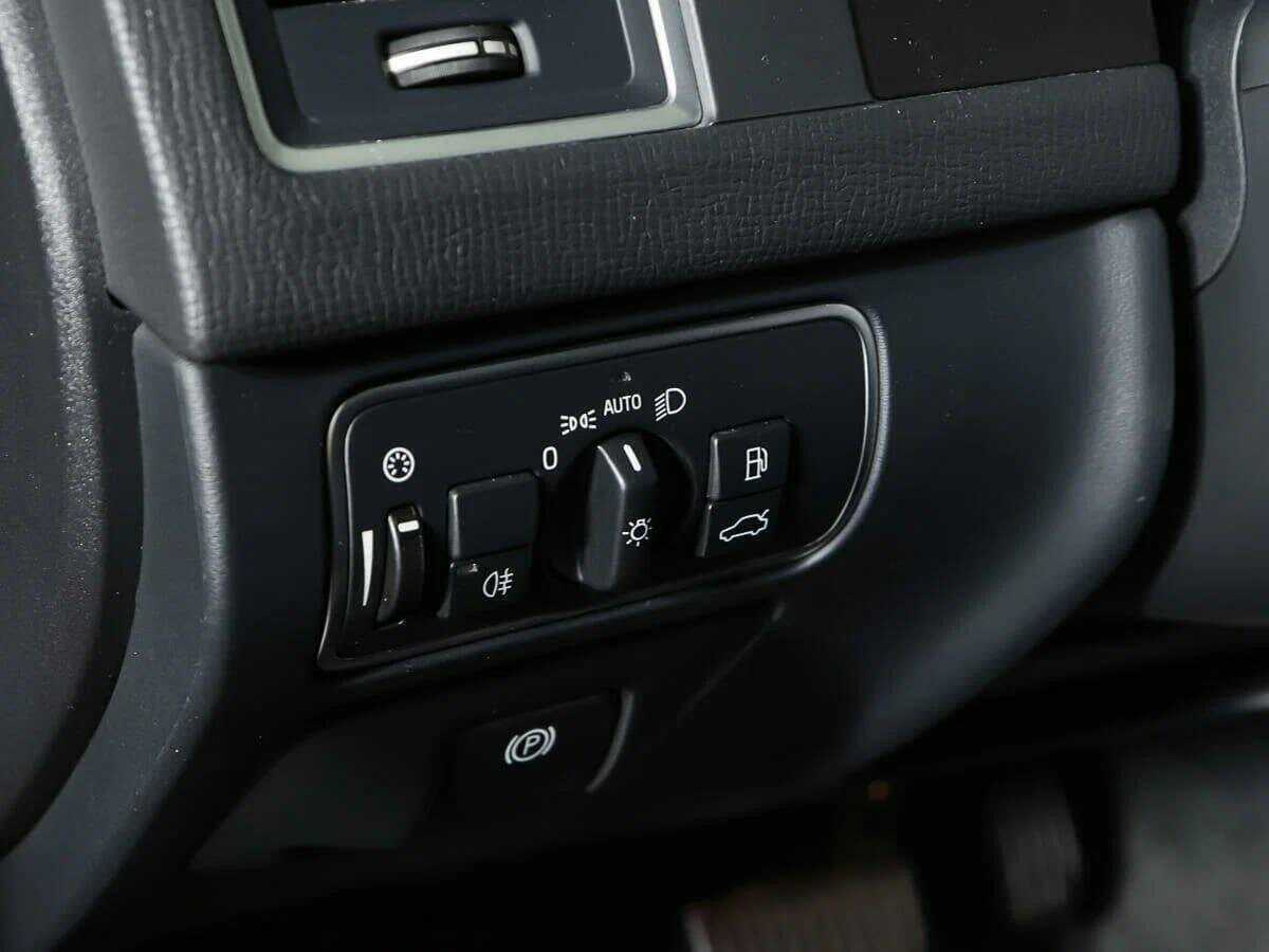 Купить Volvo XC60, 2017, 127 104 км.. Фото: #18