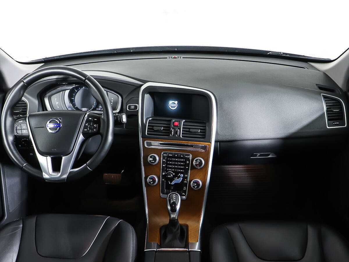 Купить Volvo XC60, 2015, 95 593 км.. Фото: #10