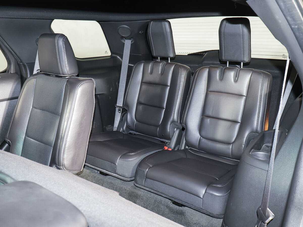 Купить Ford Explorer, 2013, 143 462 км.. Фото: #12