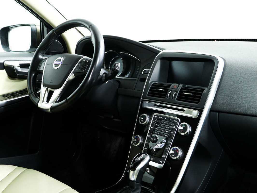 Купить Volvo XC60, 2017, 157 180 км.. Фото: #8
