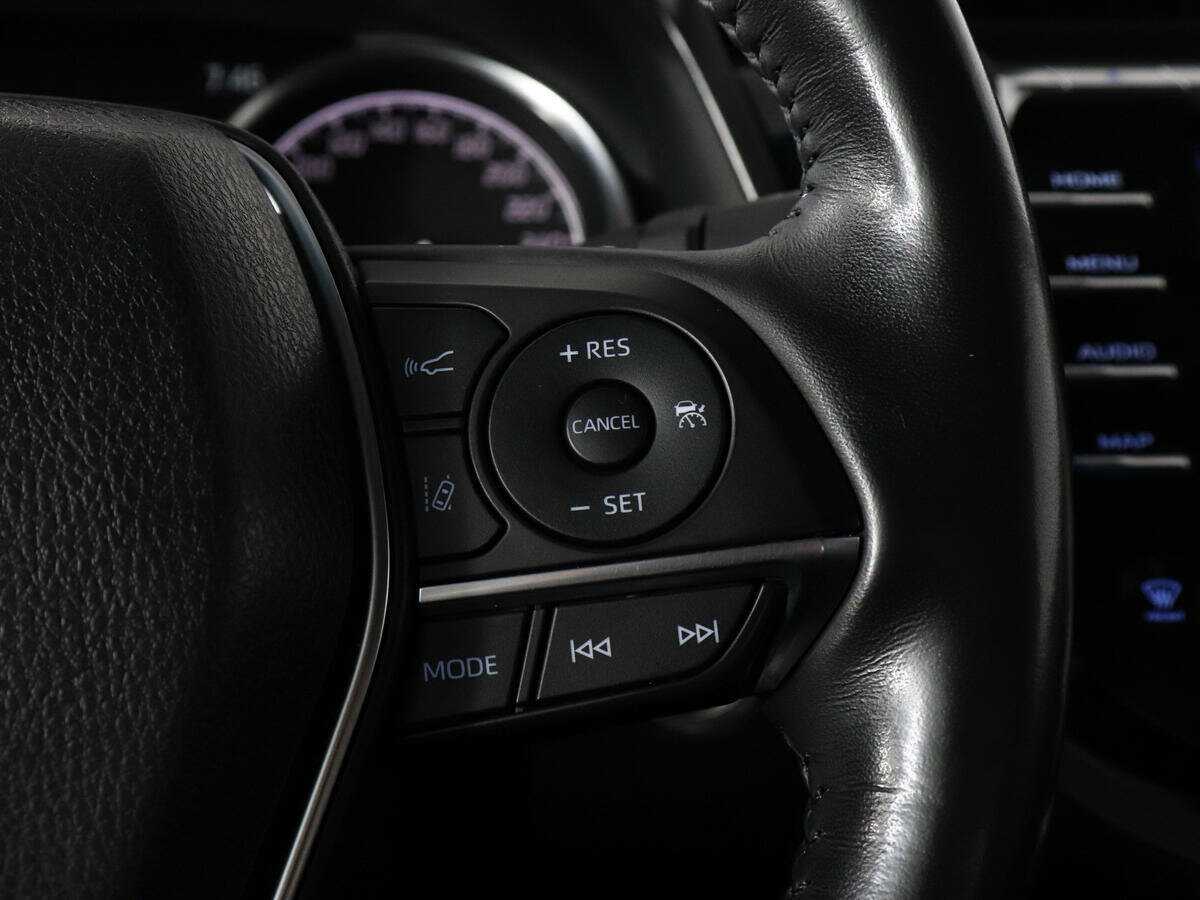 Купить Toyota Camry, 2020, 81 902 км.. Фото: #12