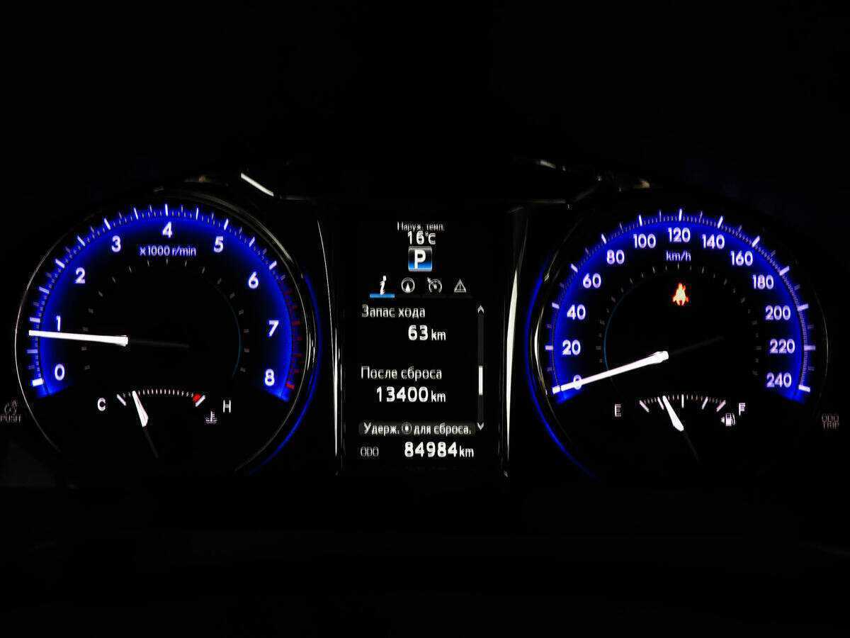 Купить Toyota Camry, 2016, 84 956 км.. Фото: #10