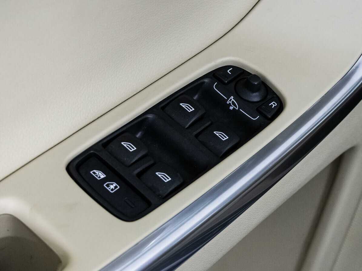 Купить Volvo XC60, 2016, 60 990 км.. Фото: #11