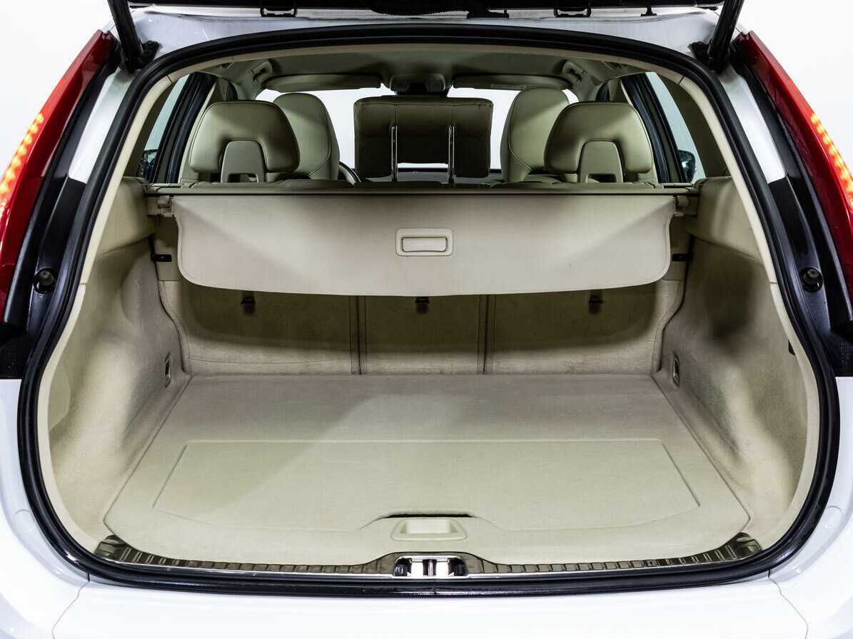 Купить Volvo XC60, 2016, 60 990 км.. Фото: #13