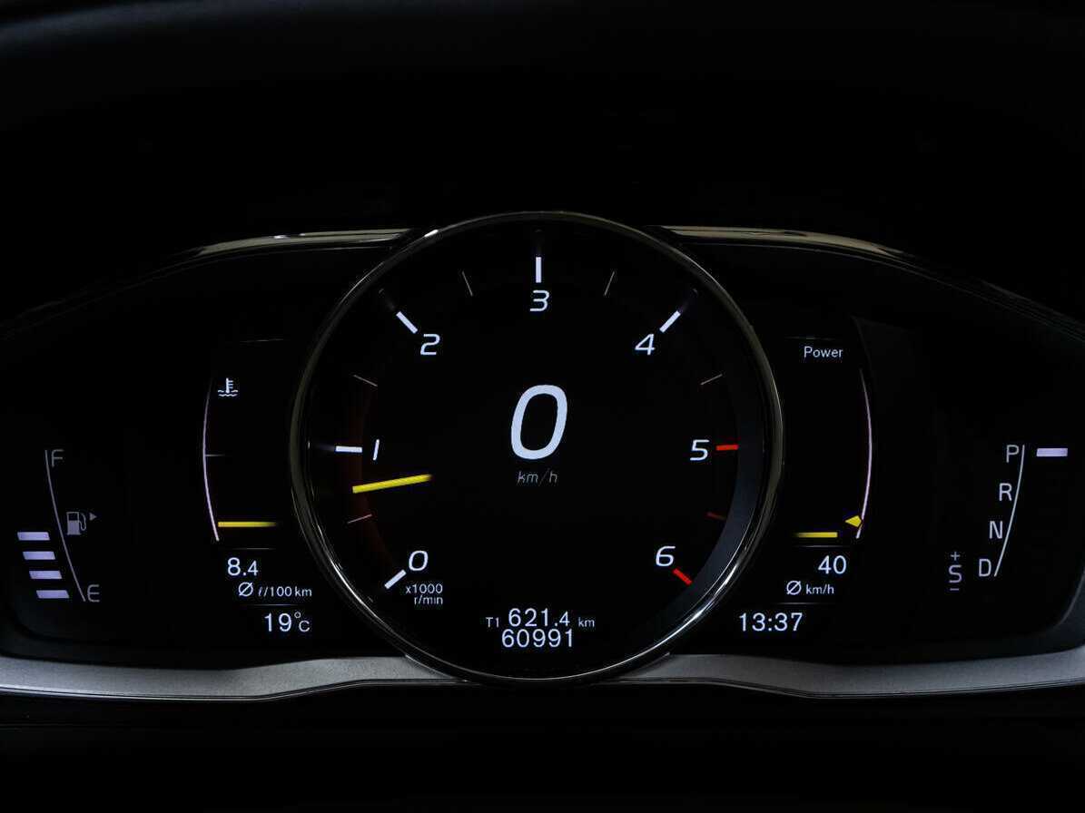 Купить Volvo XC60, 2016, 60 990 км.. Фото: #15