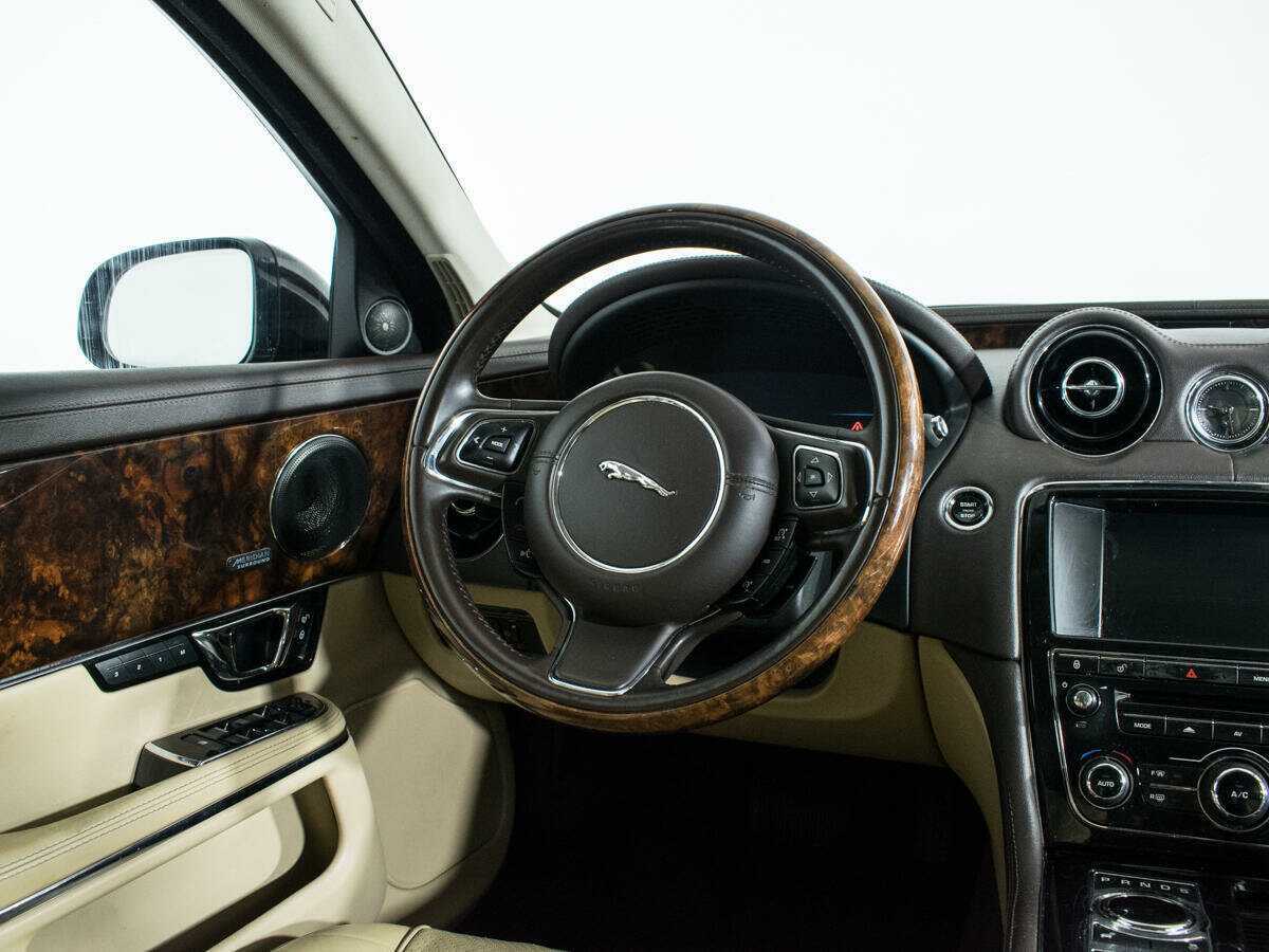 Купить Jaguar XJ, 2014, 143 000 км.. Фото: #13