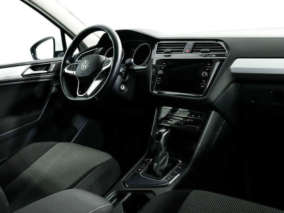 Купить Volkswagen Tiguan, 2021, 44 000 км.. Фото: #10