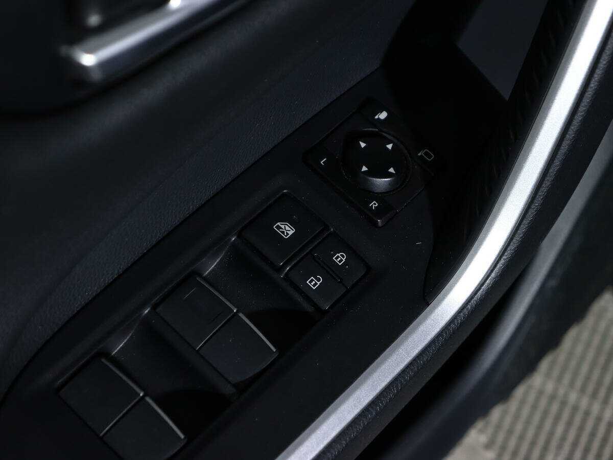 Купить Тойота Рав4, 2019, 42 530 км.. Фото: #16