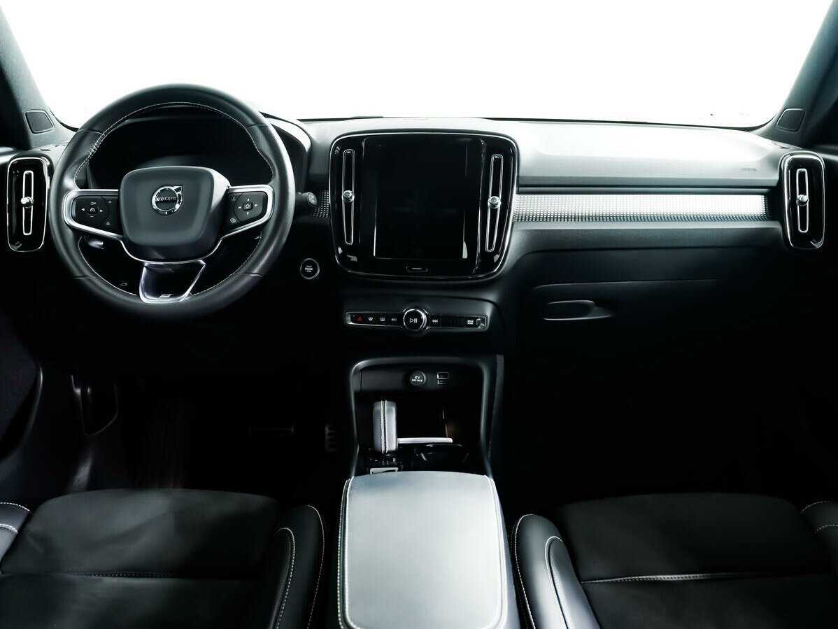 Купить Volvo XC40, 2020, 47 344 км.. Фото: #9