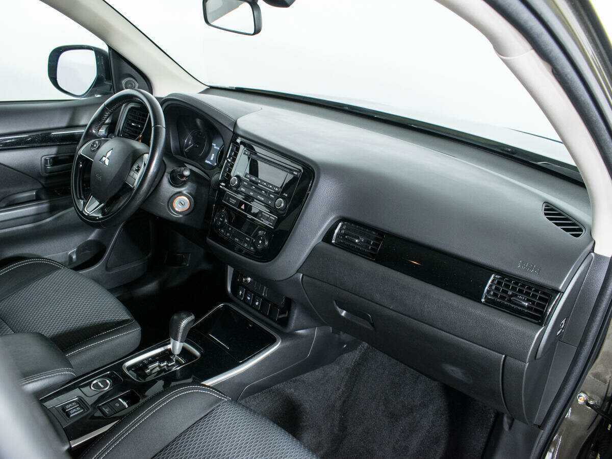 Купить Митсубиши Оутлэндер, 2019, 53 750 км.. Фото: #8