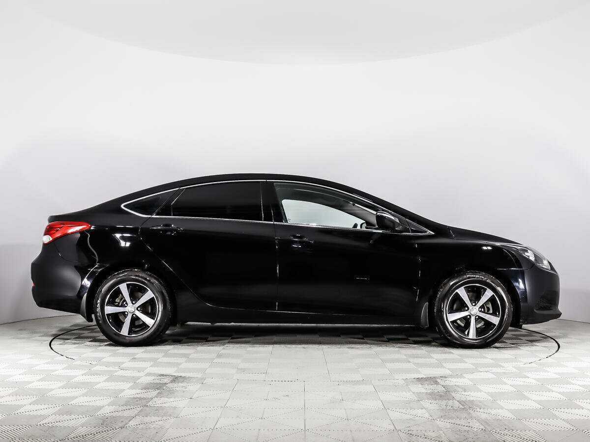 Купить Hyundai i40, 2016, 84 335 км.. Фото: #3