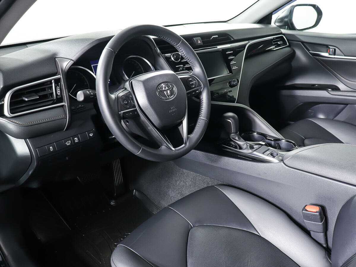 Купить Toyota Camry, 2020, 36 720 км.. Фото: #10