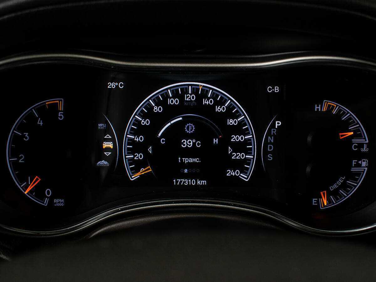 Купить Jeep Grand Cherokee, 2013, 177 140 км.. Фото: #11