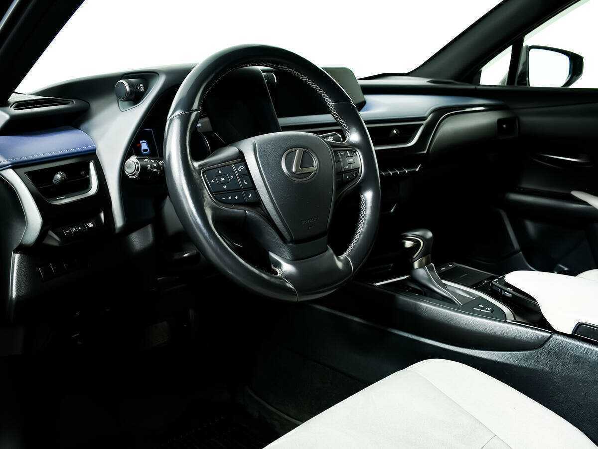 Купить Lexus UX, 2019, 63 908 км.. Фото: #12